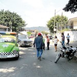 tezonapa lo arrastra con todo y moto