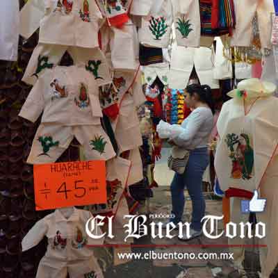 Trajes de sales inditos para bebes