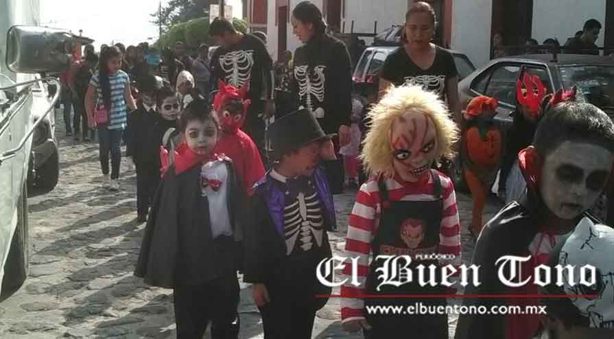 Desfilan niños de catrines – El Buen Tono Desfilan niños de catrines – El Buen Tono