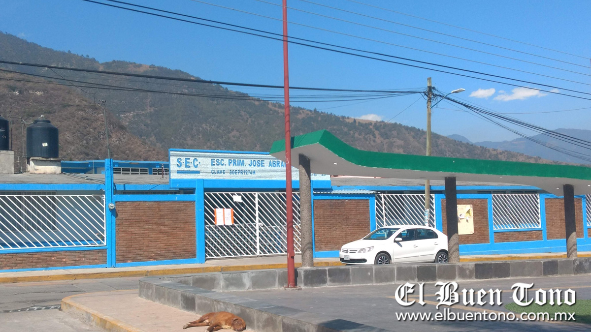 C. José Abraham Cabañas