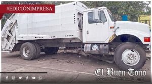 Dejan camión de basura en la calle; en Amatlán