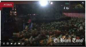 Volcadura de camión cargado con piña provoca caos vial en la autopista México-Puebla