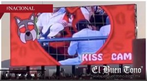 ¿Infieles? Kiss Cam en San Luis desata sospechas en pleno 14 de febrero