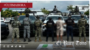 Guardia Nacional detiene a dos funcionarios de la Fiscalía de Tabasco; Investigan posesión de arm4s