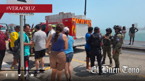 ¡A segundos de caer al mar! Rescatan a familia de Jalisco atrapada por viol3nto oleaje en Veracruz