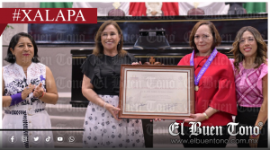 Entrega Congreso de Veracruz a Ana María Autrán el Premio Estatal a la Mujer 2026