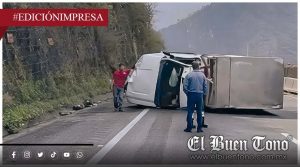 Volcadura en la autopista; cierre parcial de la circulación