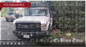 Se va de reversa en una cuesta de la carretera Tecama-Tomatlán