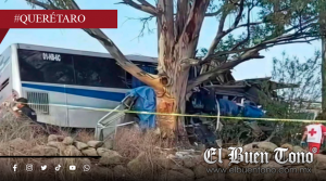Accidente en carretera San Juan del Río–Amealco deja varios mu3rtos tras choque de autobús contra árbol