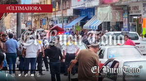 Menor resulta lesionada tras choque entre taxi y motocicleta en Orizaba