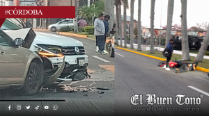 Choque múltiple en Córdoba: dos autos y una moto involucrados en Av. 11