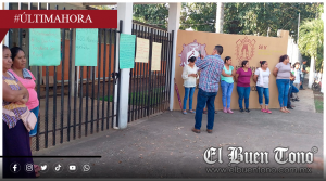 Se manifiestan por falta de maestros en secundaria de Tezonapa