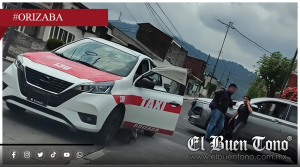 CHOQUE DE TAXI CON CAMIONETA PARTICULAR