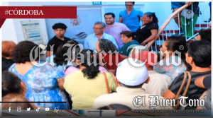 Colonos protestan en Hidrosistema; Exigen red de agua y drenaje