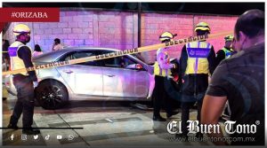 Accidente vehicular en Orizaba deja un detenido y cierre vial