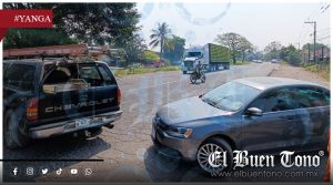 Habitantes de Palmillas bloquean la carretera Córdoba-Cuitláhuac por falta de energía eléctrica