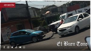 Choque deja sólo daños materiales