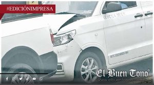 Trαncαzo en Nogales; se dan entre camionetas