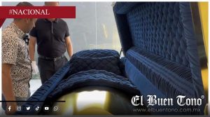 Ataúd de lujo en exhibición genera curiosidad en Colima