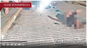 ¡Moto ebrio termina en muɛrtɛ cerɛbral! Su acompañante lesi0nada