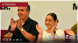 OPACIDAD Y FARÁNDULA: CAROLINA MENDÍVIL BLOQUEA CUENTAS DEL DIF