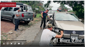 CHOQUE ENTRE CAMIONETA Y VEHÍCULO PARTICULAR EN CÓRDOBA DEJA DAÑOS MATERIALES