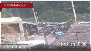 Habitantes de Tonalixco bloquean carretera en Tlilapan; no hay paso vehicular