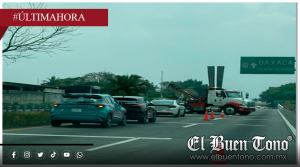 Accidente en la Veracruz–Córdoba: Vehículo termina volcado en el camellón central y provoca caos vial