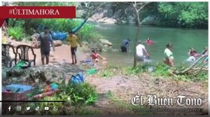 Acuden a río en Cuitláhuac por calor