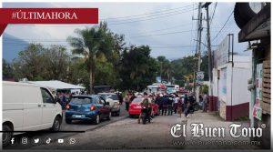 Caos vial en la Huatusco–Fortín por protesta de pobladores de Zacatla