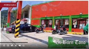 Denuncian uso personal de vehículo oficial de Orizaba en Ixtaczoquitlán