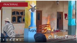 Purépechas incendian alcaldía y vehículos en Chilchota tras αseslnαto de comuneros