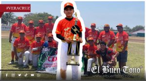 Pitcher veracruzano necesita apoyo económico para llegar a Williamsport