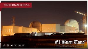 Dron pr0v0ca incendio cerca de central nvclɛar en Emiratos Árabes