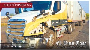 Trailero de Trabal choca vs patrulla; puso en peligro la vida de Estatales