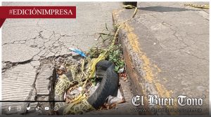 Trampas para el peatón; ni caminar se puede
