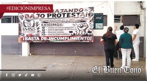 Protesta en Hospital de Río Blanco; acuden vestidos de civil