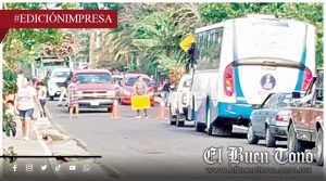 Bloquean paso por falta de luz; en la Huatusco-Conejos