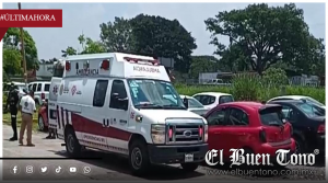 Choque entre camioneta y auto en Córdoba deja solo daños materiales