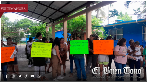 CFE deja sin luz primaria de Veracruz y les cobran 16 mil pesos de multa