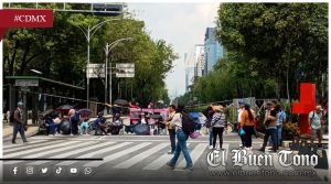 CNTE mantiene bloqueos en Reforma; continúan sin acuerdos con el Gobierno federal