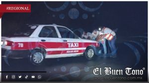 Rescatan a taxista atrapado por creciente de arroyo en Paso del Macho