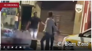 ¡Otraaa! Reportan riña al salir de bar del centro de la ciudad