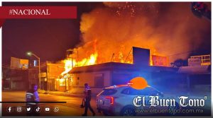 Incendio arrasa restaurante de mariscos en el centro de Torreón