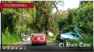 Sujeto en estado de ebriedad se sale del camino y está a punto de volcar