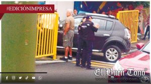 Choca contra escuela primaria; FALTA DE EDUCACIÓN VIAL