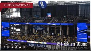FIFA coloca cortinas en el estadio de Dallas durante el partido Japón vs Suecia