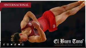 Gimnasta sufre fuerte caída de cabeza durante competencia y termina en el hospital