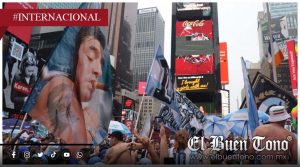 Times Square se pinta de albiceleste previo a la Final entre Argentina y España