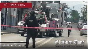 Aseguran vehículos y grúas en corralón de Los Garrido